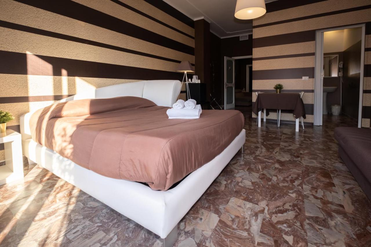 Cconforthotels R&B Semplici Emozioni บารี ภายนอก รูปภาพ